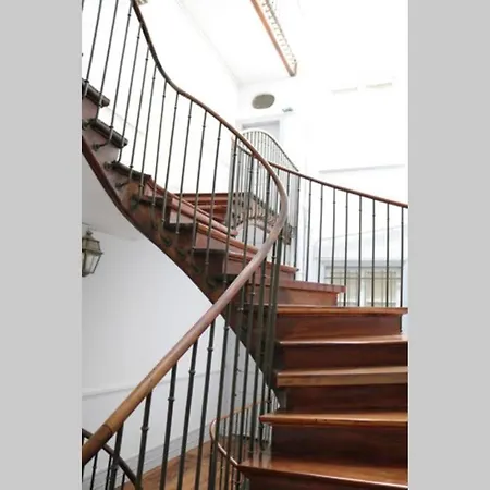 Beautiful T3 In Historical Centre